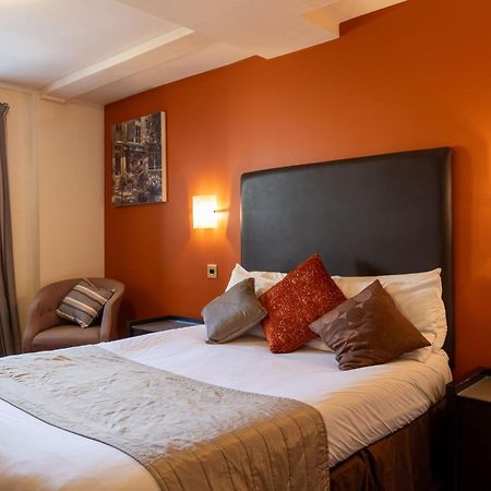 The Warehouse Hotel เยโอวิล ภายนอก รูปภาพ
